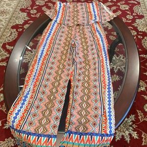 Jumpsuit size M, never worn, great for summer